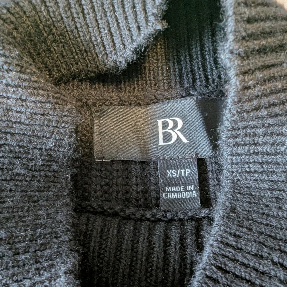 Banana Republic Charcoal Turtleneck Sweater - Picture 6 of 7